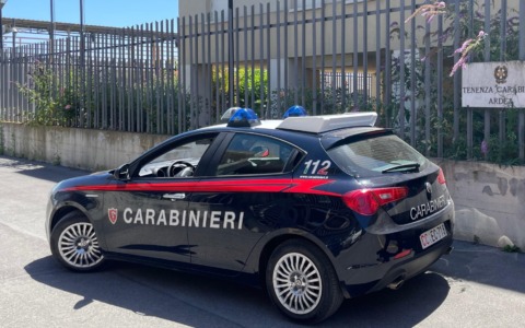 Furto di alcolici a Falconara, 30enne bloccato dai carabinieri