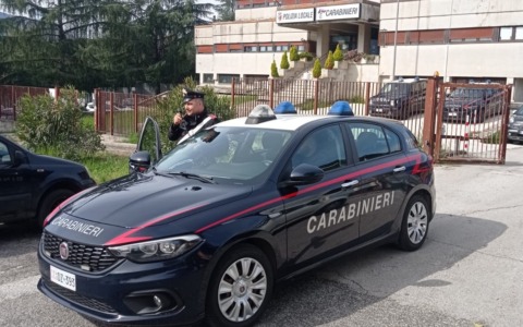 Controlli a Fabriano, tre denunce tra grimaldelli e alcol