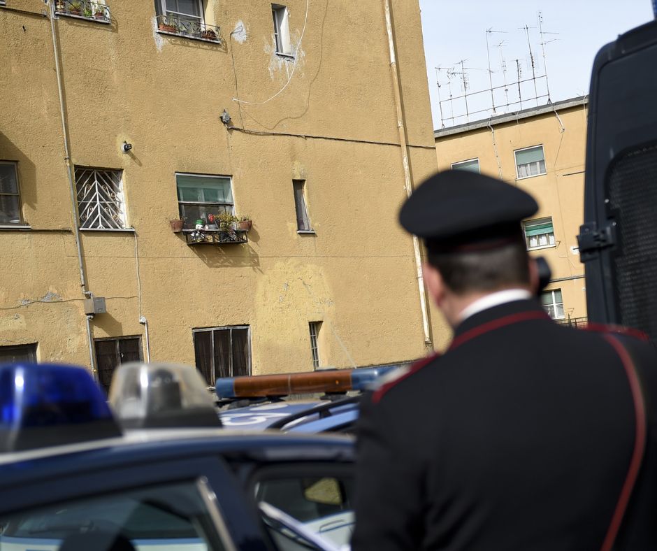 Denunciato ad Ancona un 20enne ubriaco dopo la lite con i militari