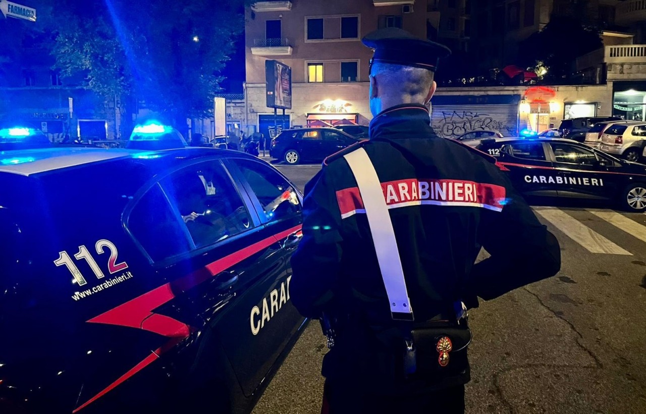 Due coltelli a scatto in auto, denunciato un 35enne a Fabriano