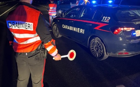 Scontro tra auto e scooter in piazza Don Minzoni: ferito 61enne