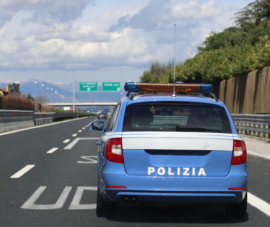 Blitz a Jesi: sequestrato un centro massaggi