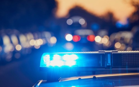 Lite per un pacco tra condomine ad Ancona, interviene la polizia